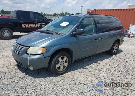 2005 Dodge Grand Caravan Sxt z USA, uszkodzony, nr VIN 2D4GP44L75R463727